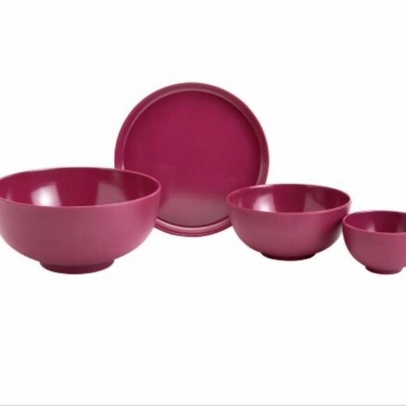 Tabletops Gallery Melamine Bowl & Plate Set- Raspberry - Picture 3 of 7